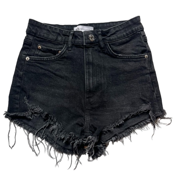 Zara High Waisted Black Cutoff Jorts - Picture 1 of 3